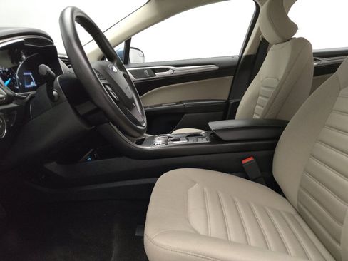 Used 2018 Ford Fusion S FWD image 17