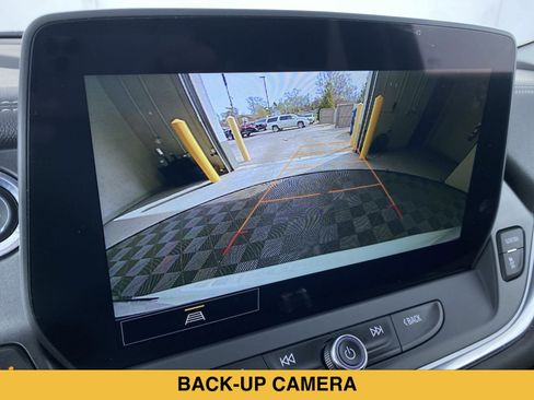 Certified 2024 Chevrolet Blazer LT w/ Convenience Package FWD image 6