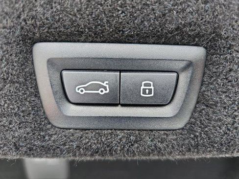 New 2026 BMW 750e xDrive w/ Executive Package image 13