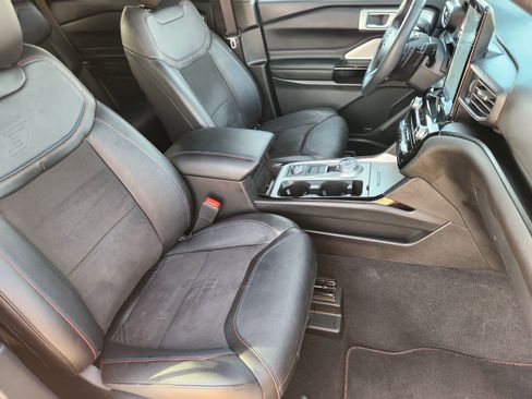 Used 2023 Ford Explorer ST w/ Equipment Group 401A image 16