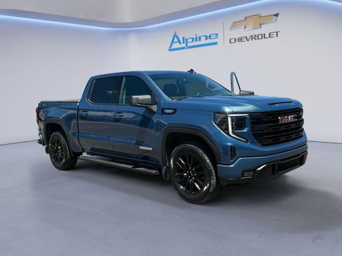 Used 2025 GMC Sierra 1500 Elevation AWD/4WD image 7