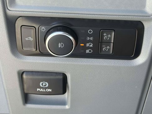 Certified 2023 Ford F150 XLT AWD/4WD image 16