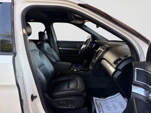 Used 2017 Ford Explorer Sport AWD/4WD image 22