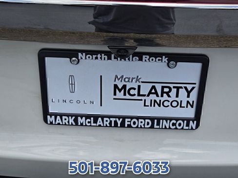 Used 2024 Lincoln Navigator Reserve AWD/4WD image 17
