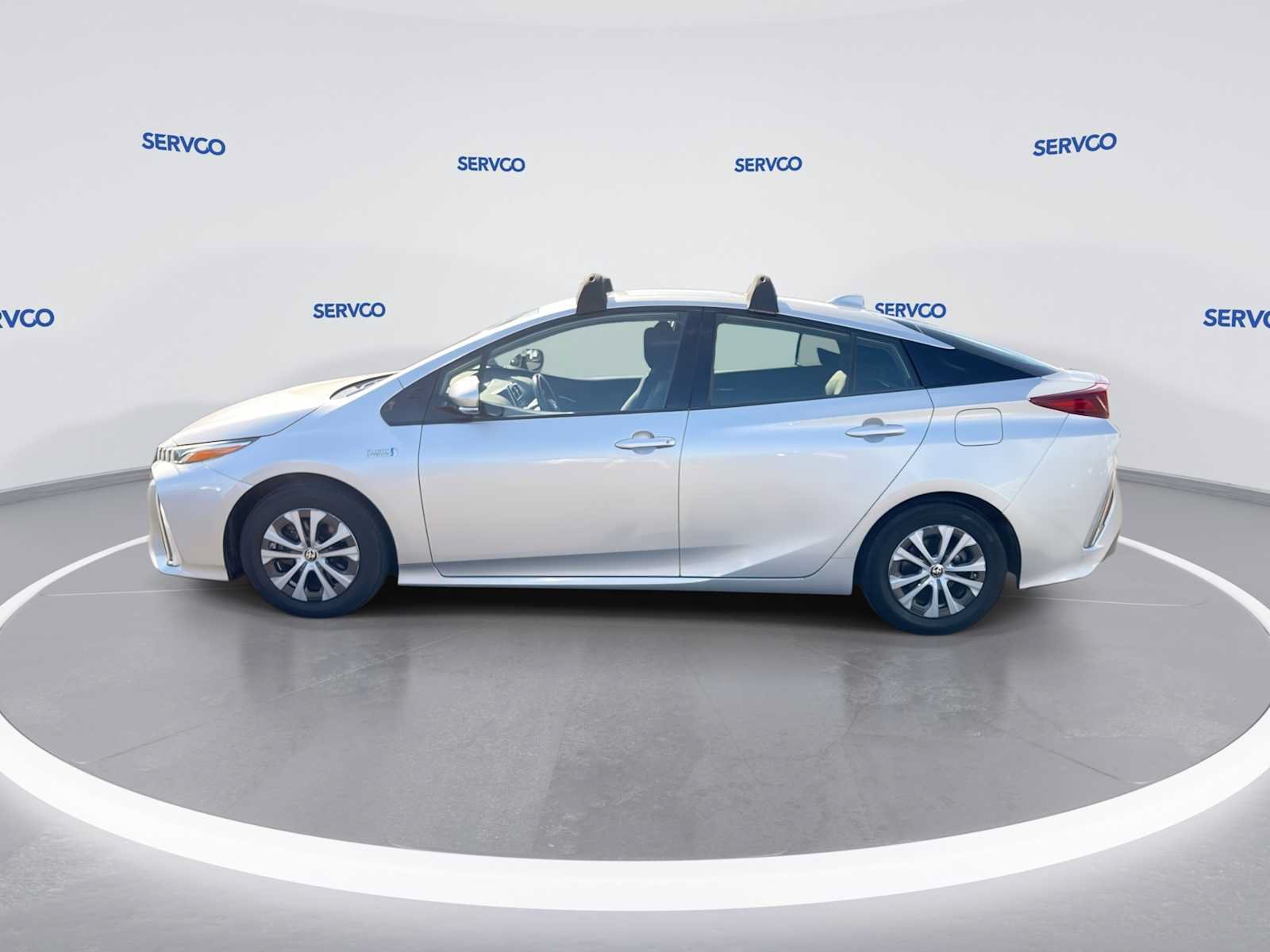Used 2020 Toyota Prius Prime LE FWD image 5