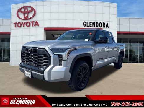 Used 2024 Toyota Tundra Limited AWD/4WD image 5