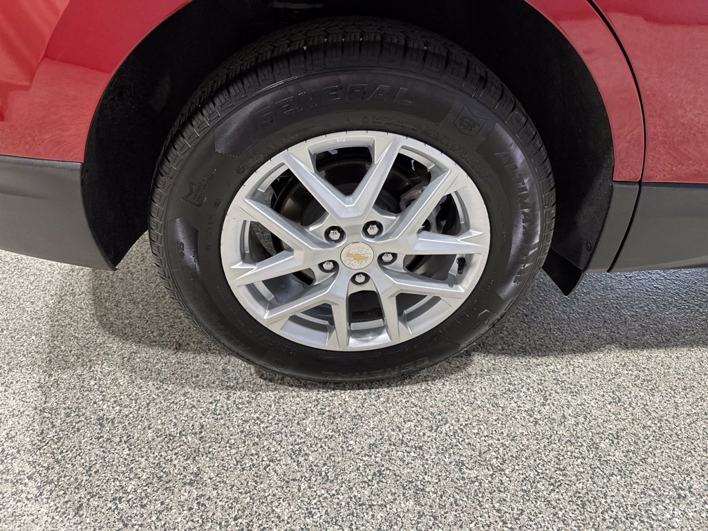 Certified 2024 Chevrolet Equinox LT AWD/4WD image 21