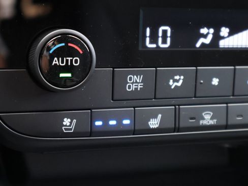 New 2026 Subaru Outback Touring AWD/4WD image 39