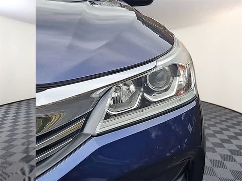 Used 2017 Honda Accord EX-L image 8