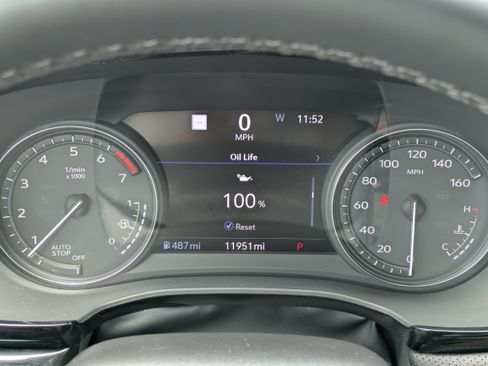 Certified 2025 Cadillac XT5 Premium Luxury w/ Technology Package FWD image 28
