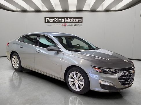 Used 2025 Chevrolet Malibu LT FWD image 7