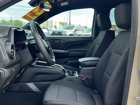 Certified 2023 Chevrolet Colorado Trail Boss w/ Advanced Trailering Package AWD/4WD image 29