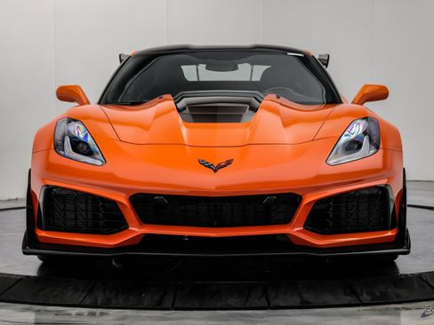 Used 2019 Chevrolet Corvette ZR1 RWD image 37
