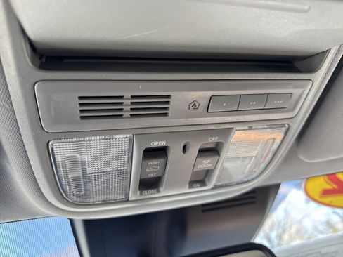 Used 2022 Honda CR-V EX-L image 30