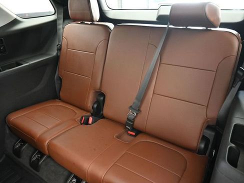 Used 2019 Chevrolet Traverse High Country w/ LPO, Floor Liner Package image 30