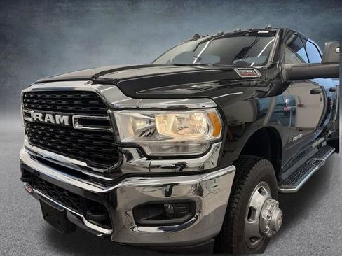 Used 2024 RAM 3500 Big Horn image 54