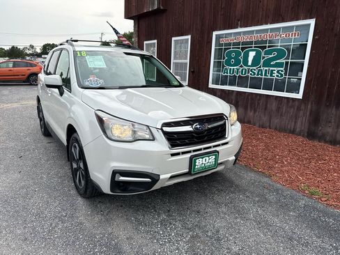 Used 2018 Subaru Forester 2.5i Premium w/ All-Weather Package AWD/4WD image 2
