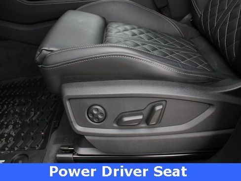 New 2025 Audi SQ5 Premium Plus image 5