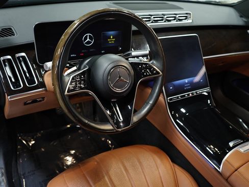 Used 2023 Mercedes-Benz S 580 4MATIC Sedan image 12