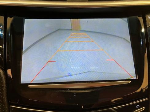 Used 2013 Cadillac XTS Premium image 40