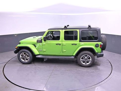 Used 2018 Jeep Wrangler Unlimited Sahara image 20