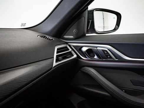 Used 2025 BMW M440i image 35