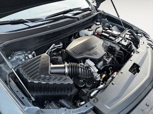 Used 2020 Cadillac XT6 Sport w/ LPO, Floor Liner Package image 29