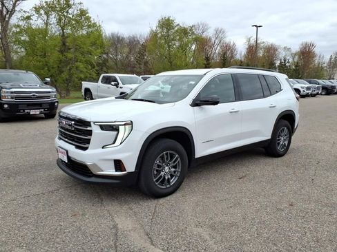 Used 2025 GMC Acadia Elevation AWD/4WD image 8