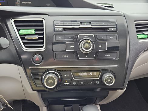 Used 2013 Honda Civic EX image 17