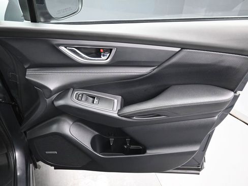 Used 2023 Subaru Ascent Limited w/ Technology Package image 39