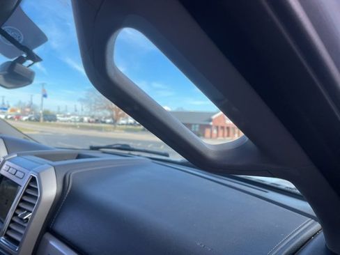 Used 2017 Ford F250 Lariat w/ Lariat Value Package image 62