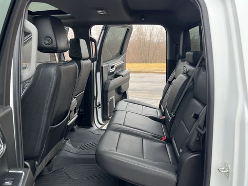 Used 2024 Chevrolet Silverado 1500 RST w/ Convenience Package II AWD/4WD image 38