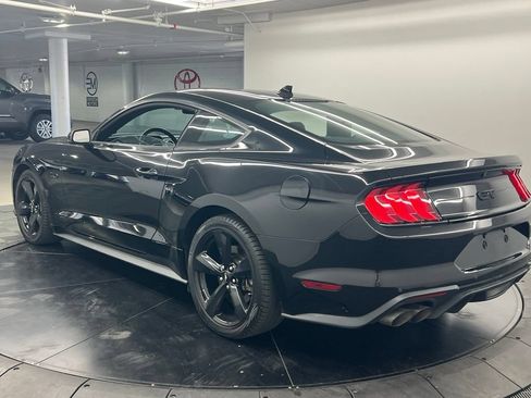 Used 2021 Ford Mustang GT Premium w/ Equipment Group 401A RWD image 4