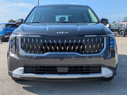 New 2026 Kia Carnival LXS image 3