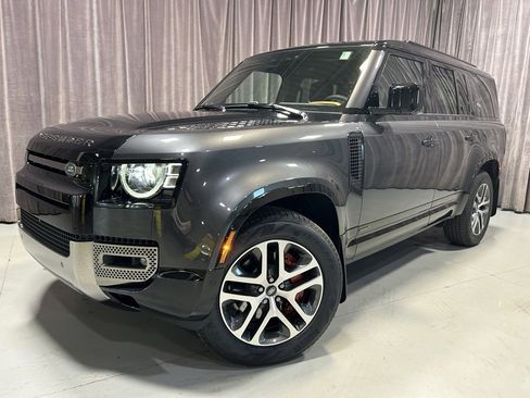 Used 2024 Land Rover Defender 130 X image 1