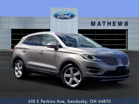 Used 2018 Lincoln MKC Premiere FWD image 1