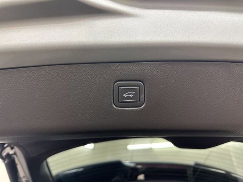 Certified 2024 Chevrolet Blazer RS w/ Driver Confidence II Package image 27