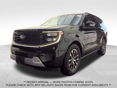 Certified 2025 Ford Expedition Platinum AWD/4WD image 1