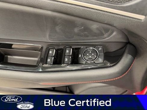Certified 2020 Ford Edge ST-Line image 24