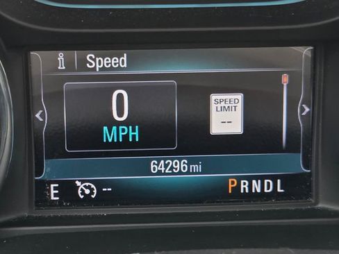 Used 2017 Buick Envision Essence w/ LPO, Cargo Package FWD image 21