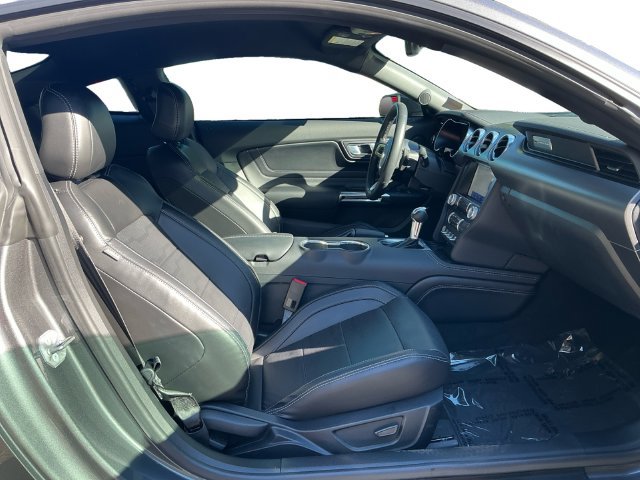 Used 2022 Ford Mustang GT Premium w/ Equipment Group 401A RWD image 17