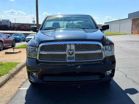 Used 2009 Dodge Ram 1500 Truck Sport RWD image 2