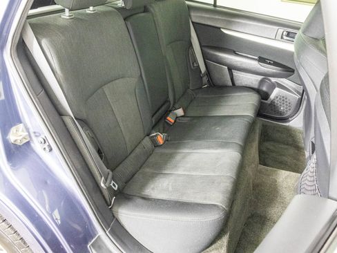 Used 2013 Subaru Outback 2.5i Premium AWD/4WD image 37