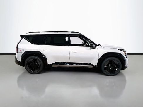 New 2026 Kia EV9 GT-Line image 8