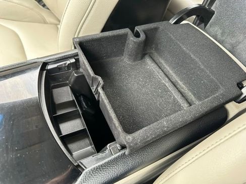 Used 2018 Ford Edge Titanium w/ Technology Package image 21