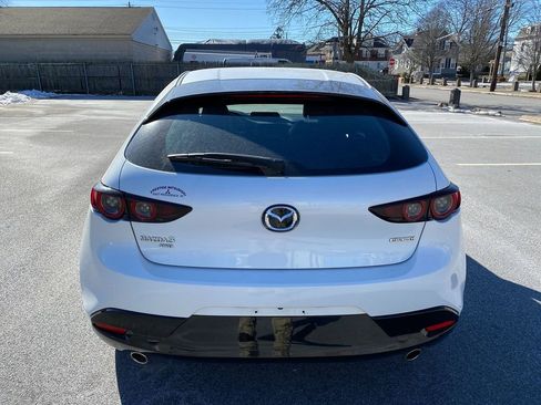 Used 2021 MAZDA MAZDA3 s image 4