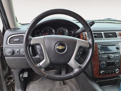Used 2014 Chevrolet Tahoe LT AWD/4WD image 13