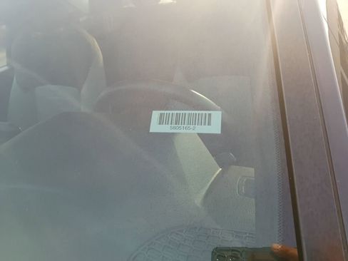 Used 2025 Toyota Tacoma TRD Off-Road image 13