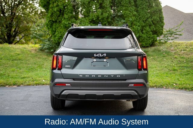 Used 2022 Kia Sorento S w/ Panoramic Sunroof Package AWD/4WD image 6