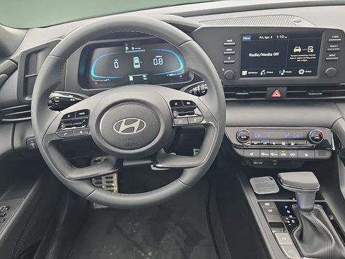 New 2026 Hyundai Elantra SEL Sport Premium FWD image 28